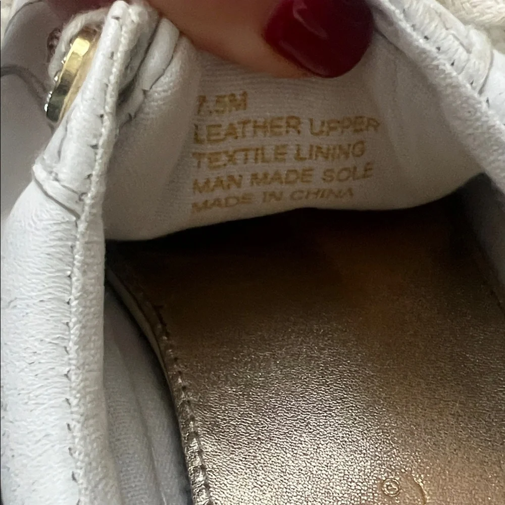 Lilly Pulitzer White Leather Women's Sneakers - Picture 2 of 6